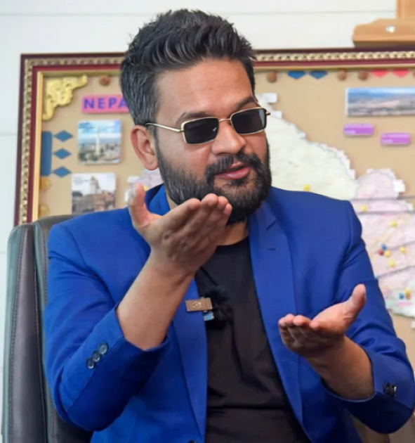 बालेनको धम्कीः हाम्रा कर्मचारीले एक हप्तामा तलब पाएन भने सबैलाई टुकुचामा गाडिदिन्छु