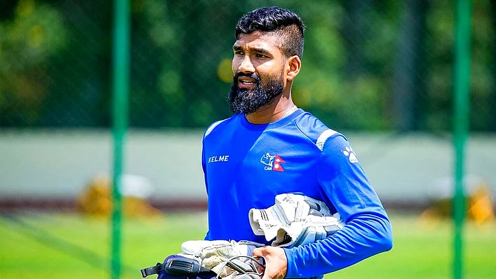 नेपाली क्रिकेट टोलीका उपकप्तान दिपेन्द्र सिंह ऐरीले नेपाल प्रहरीबाट दिए राजीनामा, विदेश जाने तयारीको चर्चा