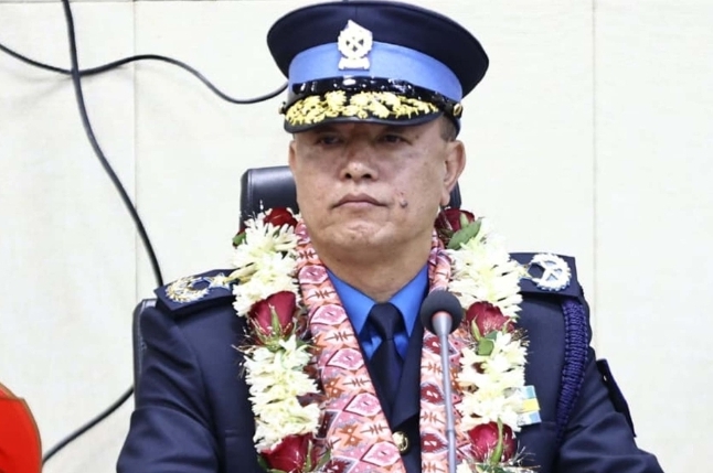 ओली–लेखक पक्राउबारे राजीनामा दिने भनिएको समाचार असत्य: नेपाल प्रहरीको खण्डन